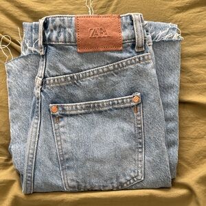 Zara Women's Denim Cropped Jeans with Brown Patch